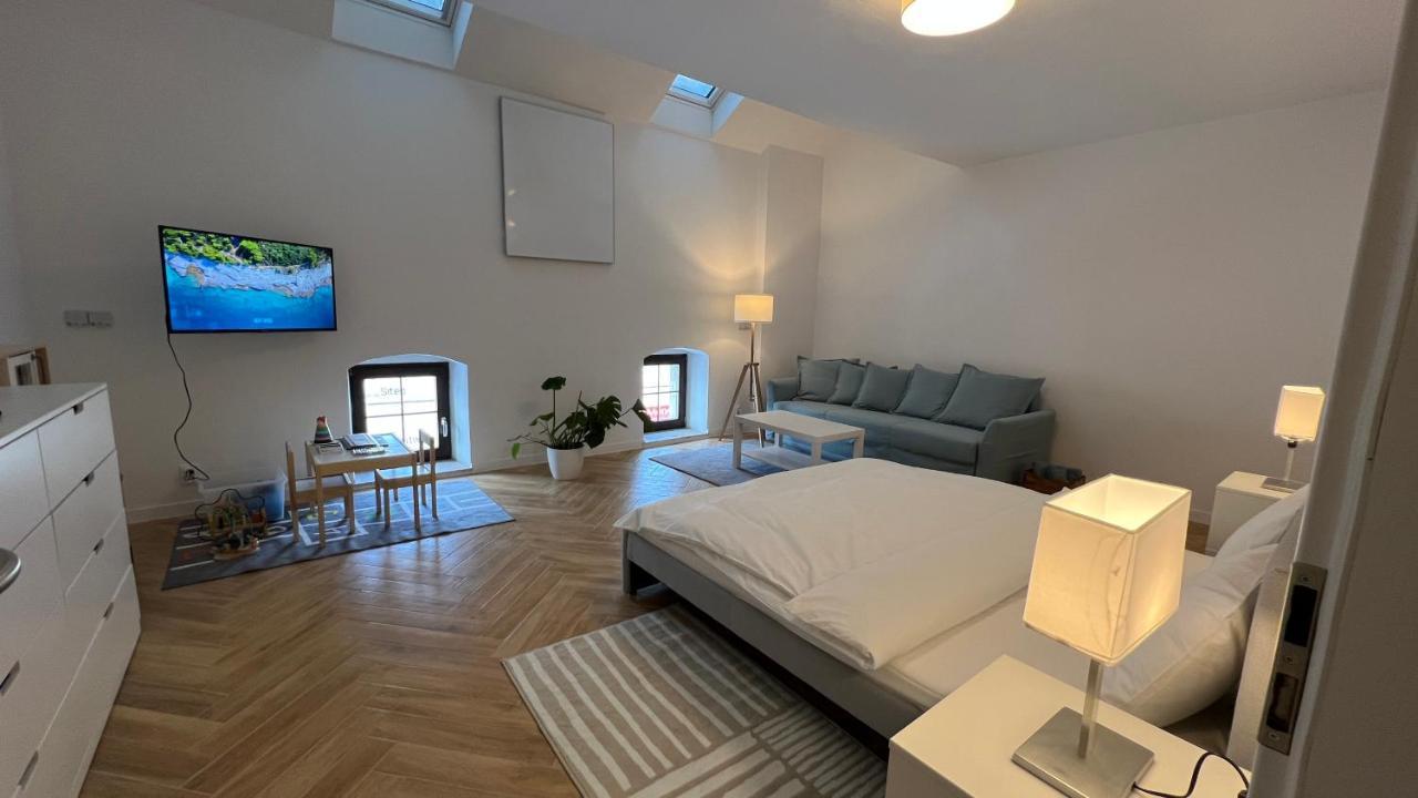 Franco Apartments Kežmarok Buitenkant foto